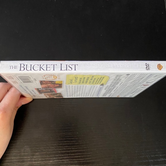 Bucket List  dvd 📀 - Picture 3 of 4